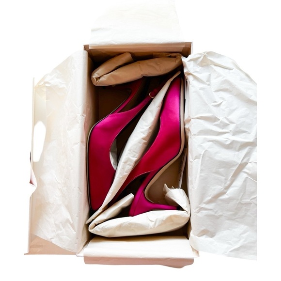 NEW SERGIO ROSSI Chichi Satin Fuchsia Slingback Pumps Sz 37.5 - Picture 7 of 9